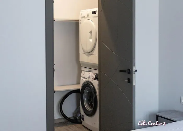 Elle Center By Rv - Center * Varna