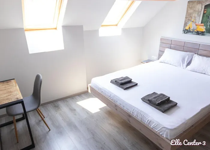 Elle Center By Rv - Center Varna