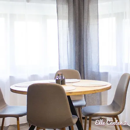 Elle Center By Rv - Center アパート